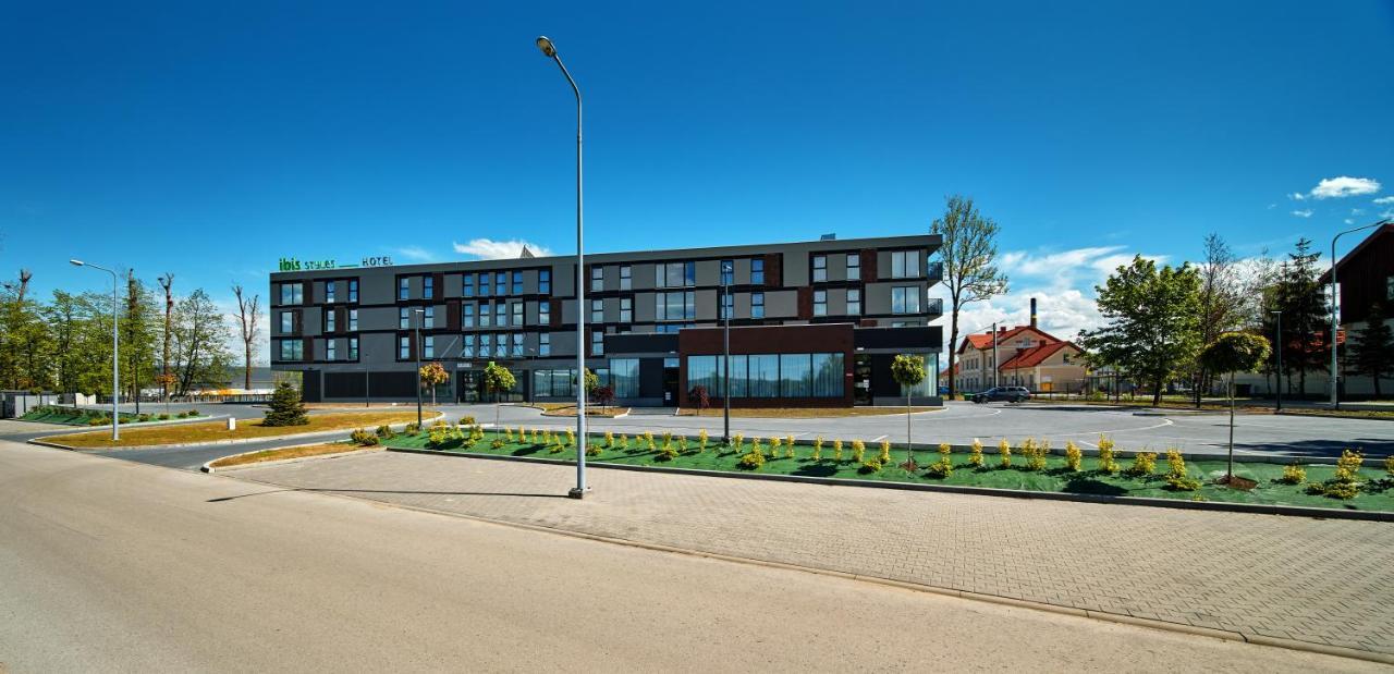 Ibis Styles Nowy Targ Hotel Exterior foto